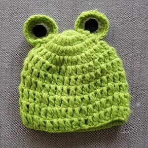 Crochet Frog Kid Green Hat Toque